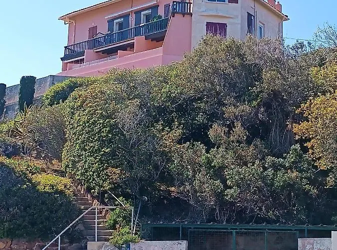 Antheor, Vue Apartman